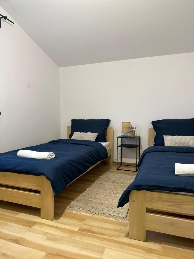 Mirabella House Apartman Rzeszów Kültér fotó